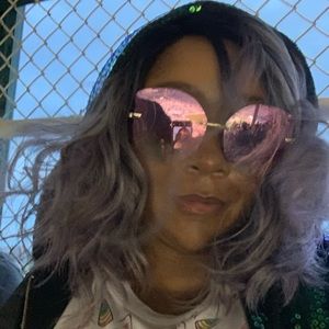 Meet your Posher, Doris